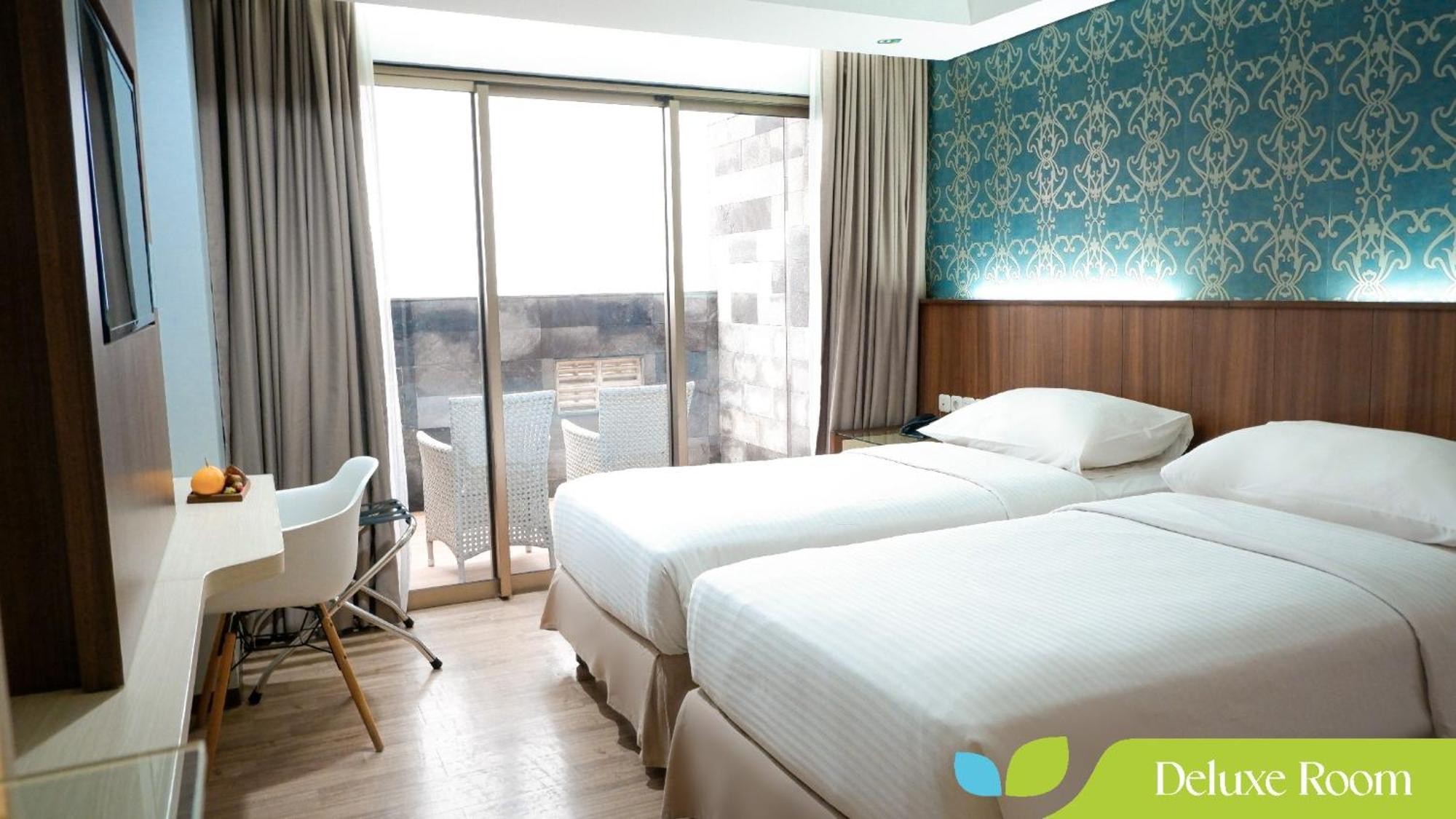 Hotel Ayola Sunrise Mojokerto Exterior foto